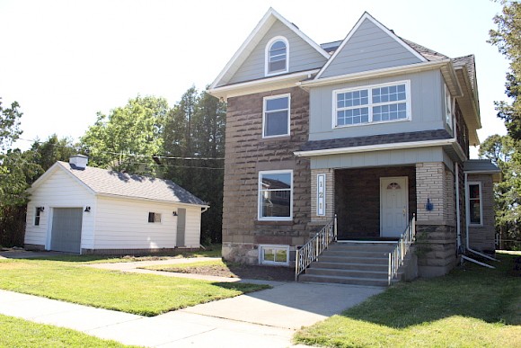 Knechtel House exterior