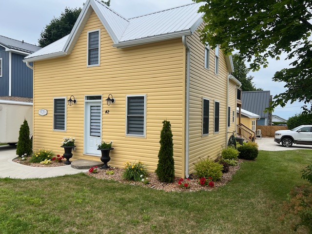 Steps Away exterior