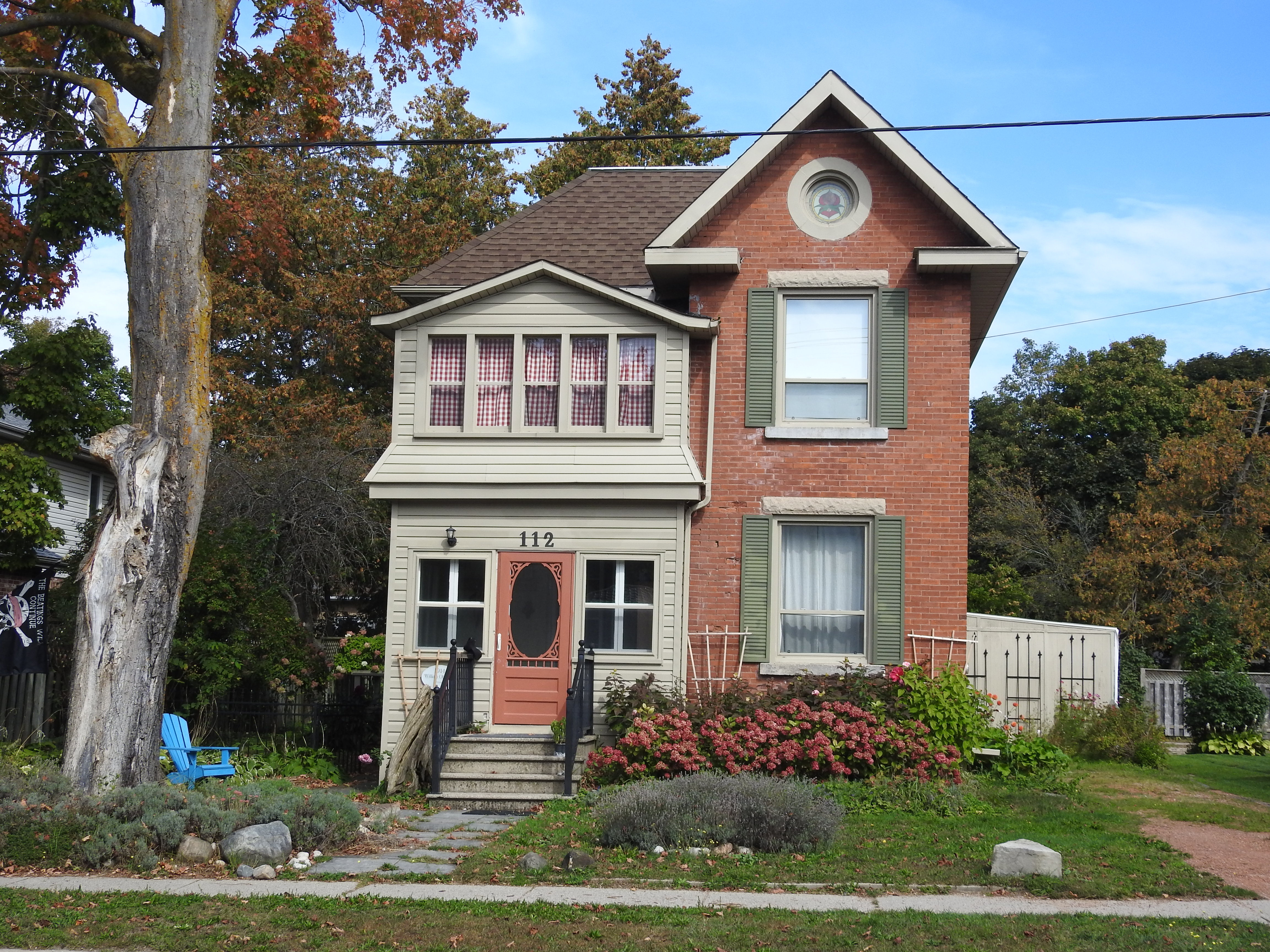 Morpeth Manor exterior
